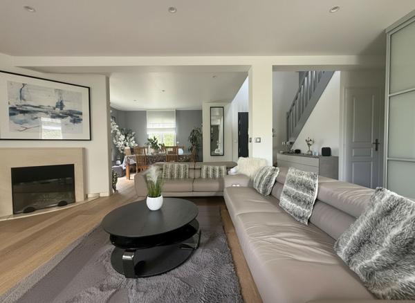 Maison 7 pièces 148 m2