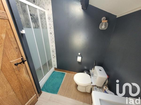 Maison 5 pièces de 132 m² à Neuvy-Bouin (79130)