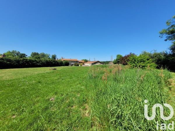 Maison 5 pièces de 132 m² à Neuvy-Bouin (79130)