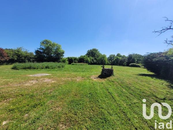 Maison 5 pièces de 132 m² à Neuvy-Bouin (79130)