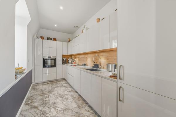 Vente Appartement de luxe Chevry 5 Pièces 160 m²