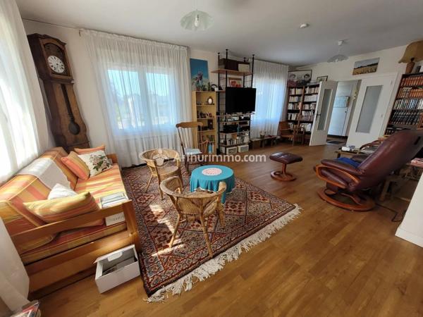 Vente Maison 6 pièces 206 m2 à Saint-Jean-d'Angély