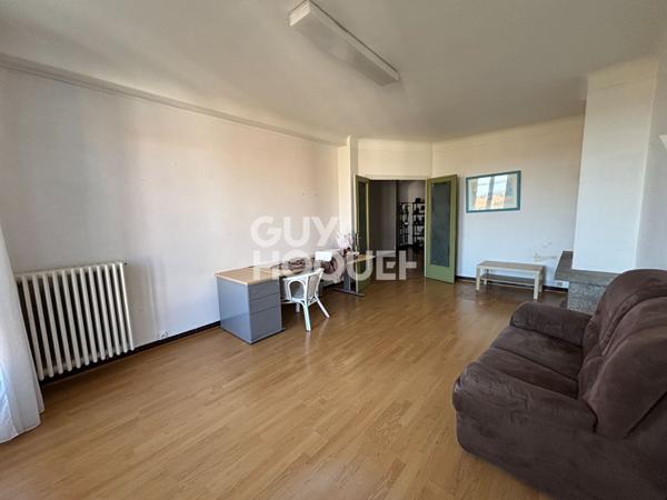 Immeuble de rapport 260 m² 4 lots Centre-ville d'Aubenas 2 000 de revenus mensuels