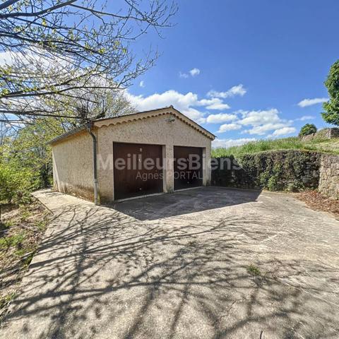 Sud Ardèche  : Maison en Pierres - Authenticité et Caractère