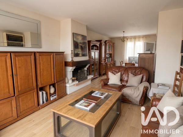 Maison à vendre 5 pièces 102 m² Savigny-le-Temple