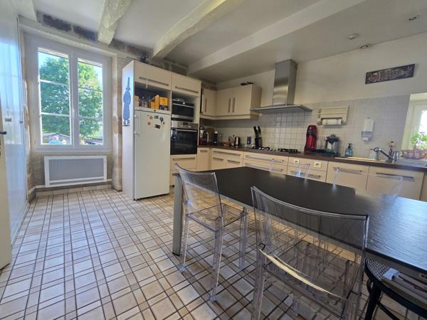 Vente Maison de luxe Brive-la-Gaillarde 8 Pièces 255 m²