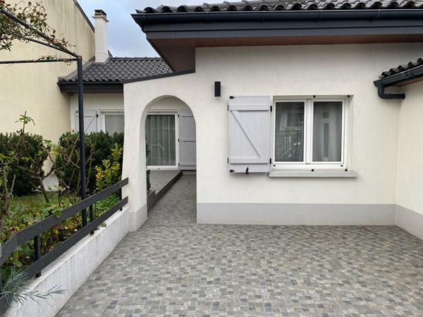 Maison 3 pièce(s) 79.47 m2