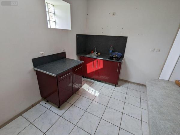 Maison restaurée à louer à Les Étilleux dans l'Eure-et-Loir (28330), ref : 5 MP   
Bourg