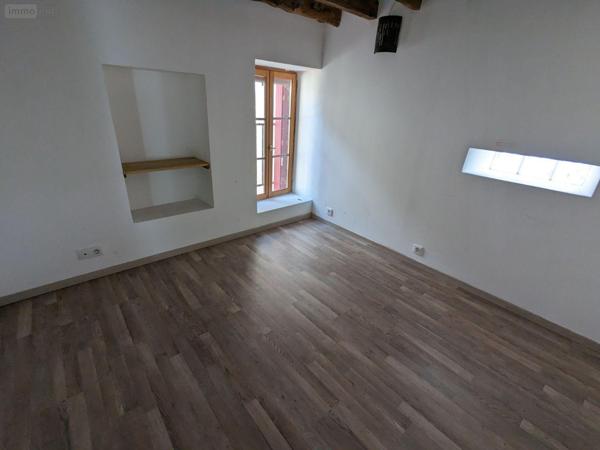 Maison restaurée à louer à Les Étilleux dans l'Eure-et-Loir (28330), ref : 5 MP   
Bourg