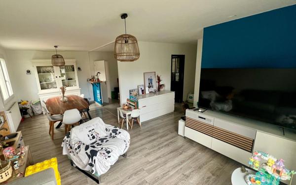 Maison à vendre    5 pièces • 93,45 m2 Saint-Loubès