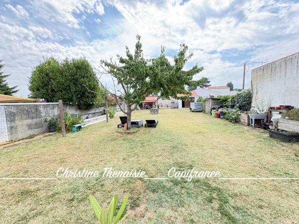 Maison à vendre 5 chambres - 2 salles d'eau - 2 wc - Garage - Terrain - Quartier Dix Ecus/Valentin Saint Hilaire de Riez, à la limite de Saint Jean de Monts