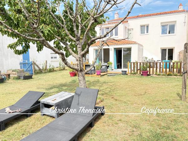 Maison à vendre 5 chambres - 2 salles d'eau - 2 wc - Garage - Terrain - Quartier Dix Ecus/Valentin Saint Hilaire de Riez, à la limite de Saint Jean de Monts