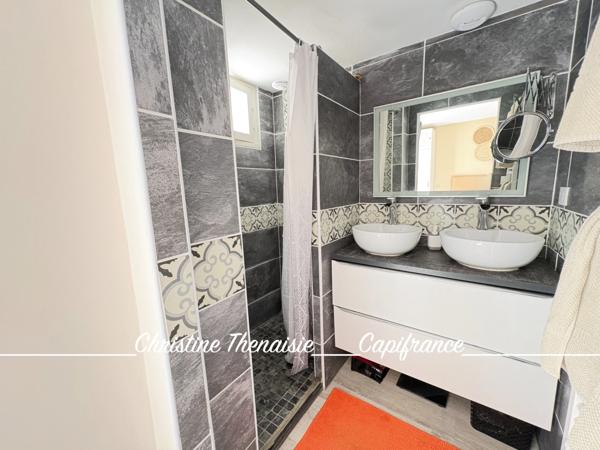 Maison à vendre 5 chambres - 2 salles d'eau - 2 wc - Garage - Terrain - Quartier Dix Ecus/Valentin Saint Hilaire de Riez, à la limite de Saint Jean de Monts