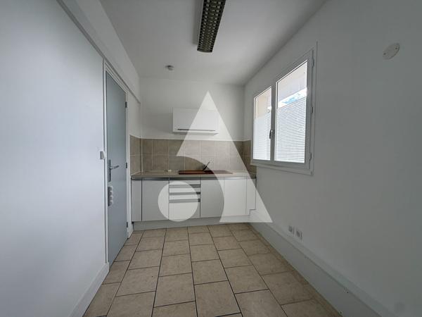 Local commercial 85 m2
