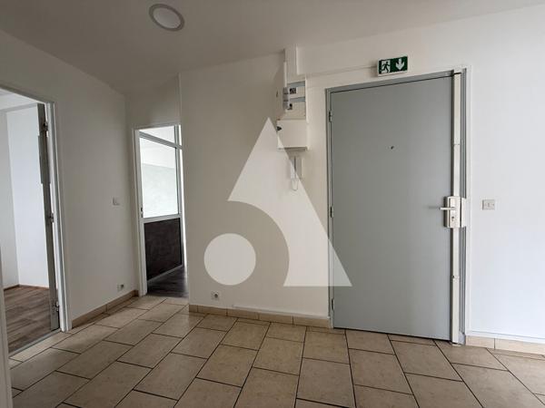 Local commercial 85 m2