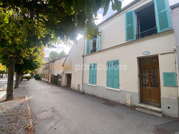 Vente
                Maison90 m² - 4 Pièces -
                    ARPAJON (91290)