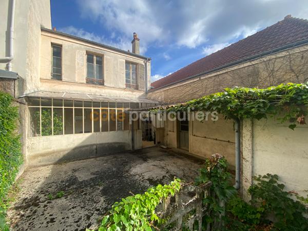 Vente
                Maison90 m² - 4 Pièces -
                    ARPAJON (91290)