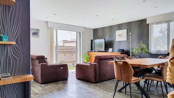 Maison Les Sables D Olonne Pièces franches  74 m² hab 2 chambres jardin garage proche centre ville