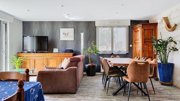 Maison Les Sables D Olonne Pièces franches  74 m² hab 2 chambres jardin garage proche centre ville