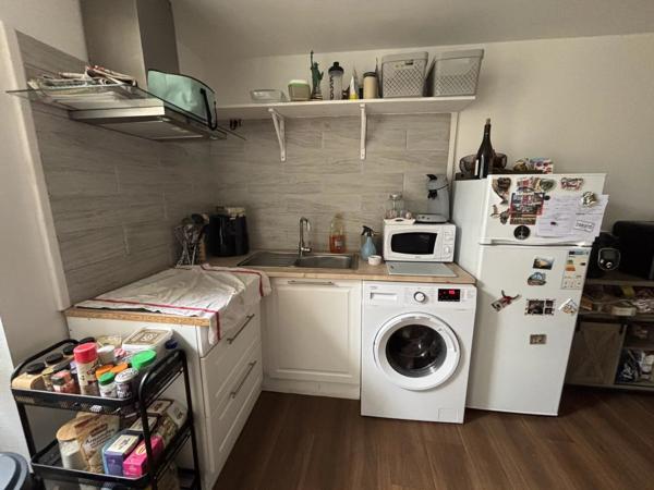 Location                                                      Maison de ville
                        
                     2 pièces                      36 m2                     à Niort