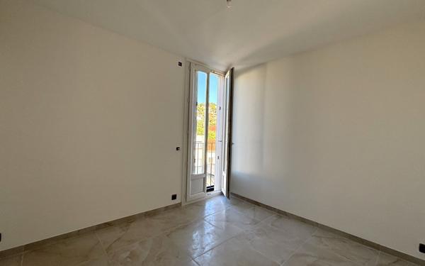 Appartement à vendre    3 pièces • 51,31 m2 Le Lavandou