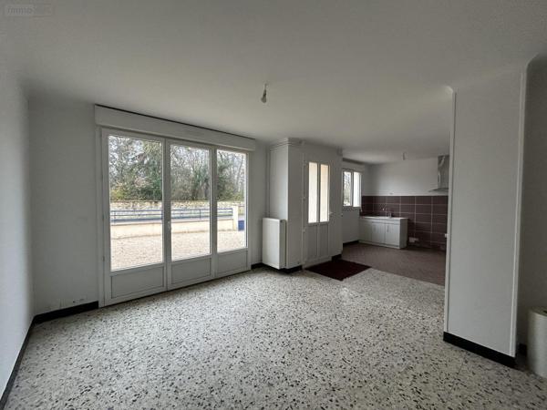 Maison à louer à Beaune en Côte-d'Or (21200), ref : 21074-25-22-21074