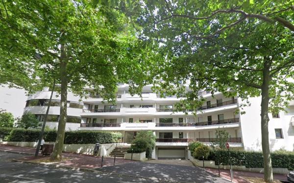 Appartement à vendre    4 pièces • 83,65 m2 Châtillon