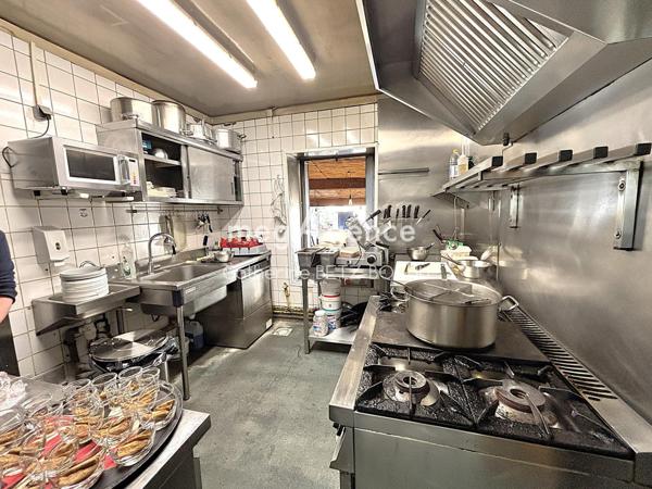 Local Commercial à DOMONT, 95330 - 2 pièces 86m²