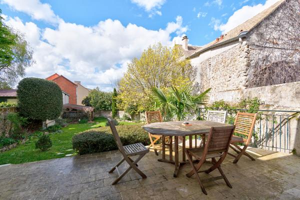 MAREIL MARLY - Maison rénovée de 220m² sur 481m²
