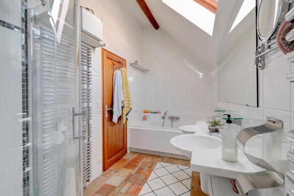 MAREIL MARLY - Maison rénovée de 220m² sur 481m²