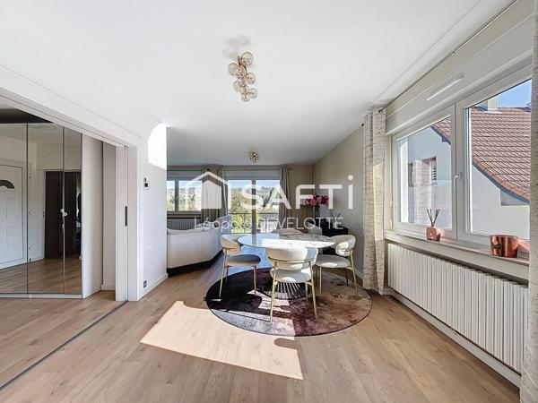 Superbe appartement avec terrasse et stationnement