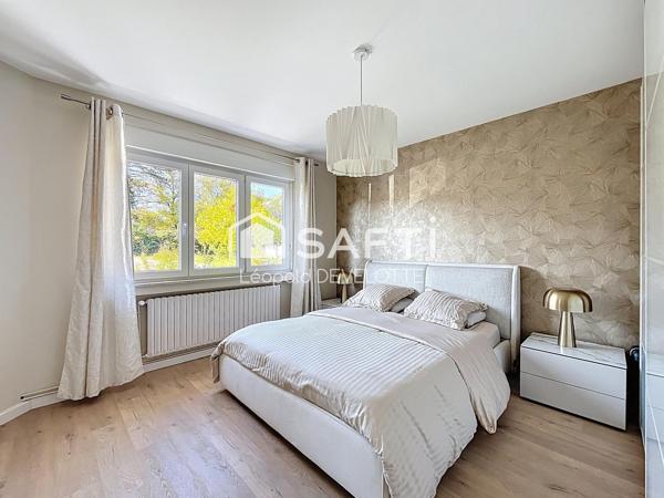 Superbe appartement avec terrasse et stationnement