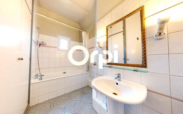 Maison à vendre    9 pièces •  Soissons