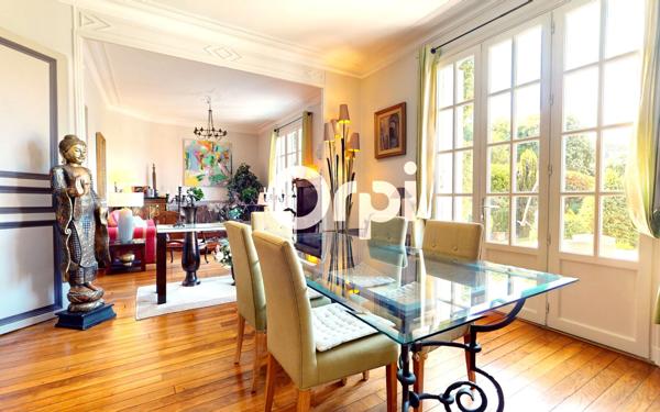 Maison à vendre    9 pièces •  Soissons