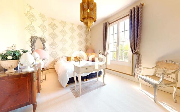 Maison à vendre    9 pièces •  Soissons