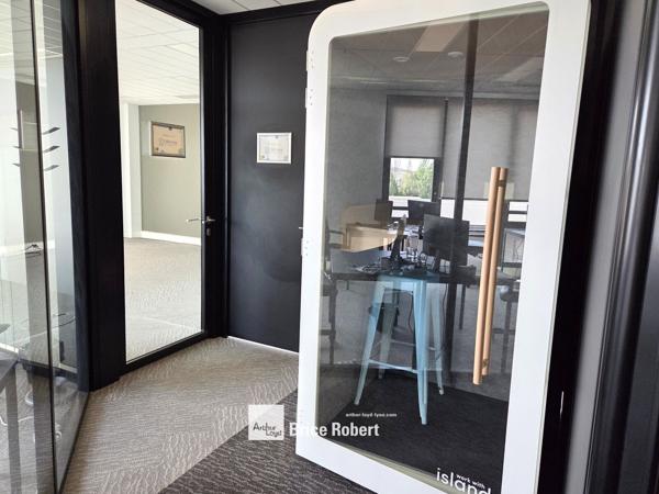 Bureaux à vendre ou à louer à Lyon 9ème avec rooftop privatif