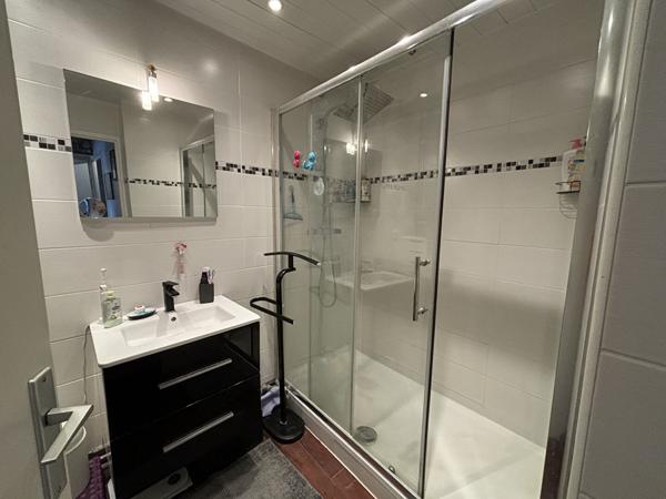 Appartement Le Bourget 3 pièce(s) 71.63 m2