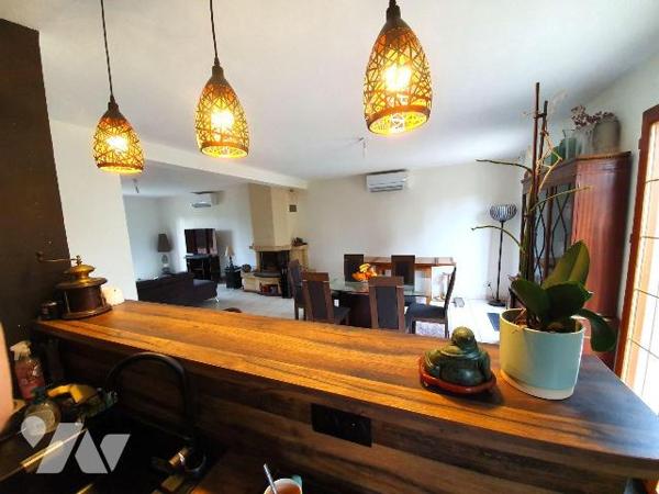 Maison à vendre à Souppes-sur-Loing en Seine-et-Marne (77) quartier Grand Ceriseaux : venez vis...