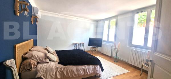 À Vendre – Maison de Charme au Cœur de Castelsarrasin (82) Surface : 220 m² | 5 chambres +1 bureau |