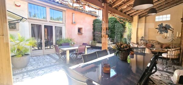 À Vendre – Maison de Charme au Cœur de Castelsarrasin (82) Surface : 220 m² | 5 chambres +1 bureau |