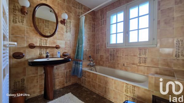 Maison à vendre 7 pièces 135 m² Saint-Amand-Montrond