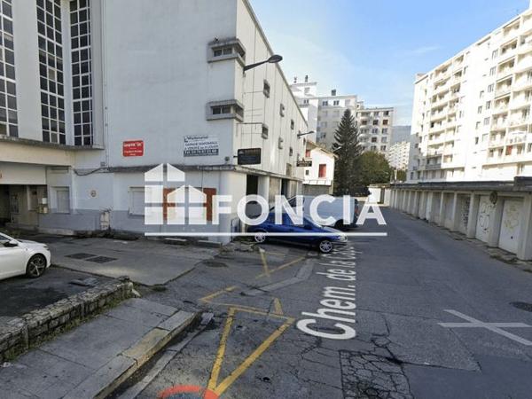 Location Parking 15 m² - 17 CHEMIN DE LA CAPUCHE Grenoble 38100