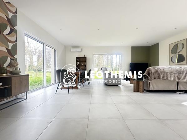 MAISON CONTEMPORAINE DE PLAIN-PIED