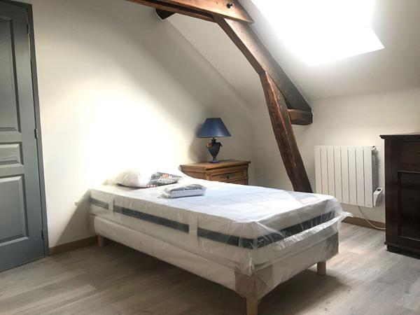 CHAMBRE étudiant meublée dans appartement en colocation - LES MUREAUX