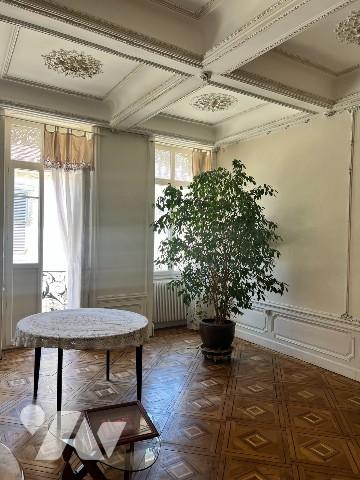 Appartement 6 pièces 160m²