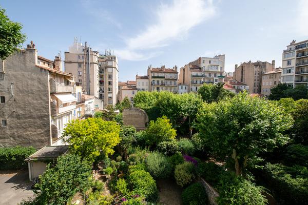 A louer appartement 3 pièces à louer avec Perier - Castellane 13008