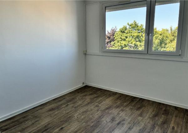 Appartement T3 de 70 m² avec balcon, cave et parking ? Résidence sécurisée