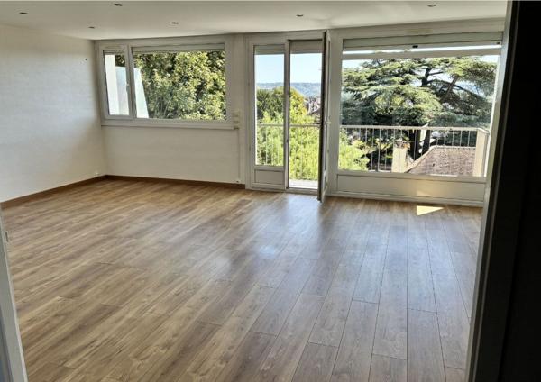 Appartement T3 de 70 m² avec balcon, cave et parking ? Résidence sécurisée