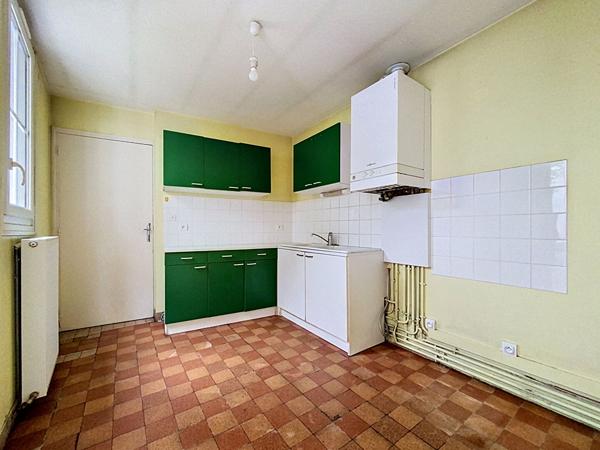 LE MANS - 2 CHAMBRES - COUR