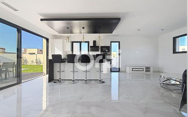 Maison à vendre    5 pièces •  Pollestres